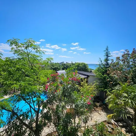 Sunny Pool Appartamento *